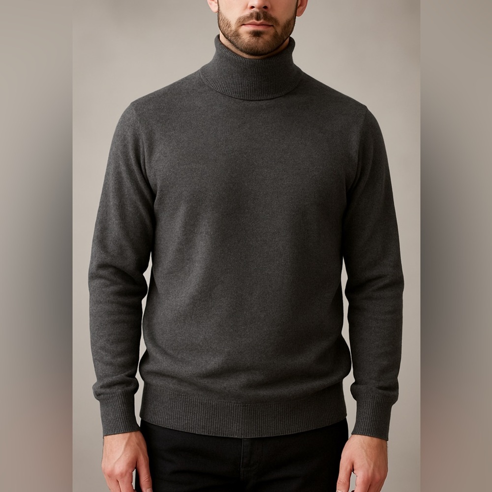 GIVENCHY PARIS 100% WOOL MEN’S SMALL TURTLENECK SWEATER in DARK GREEN MADE ITALY
